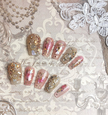 Royal Gold Queen