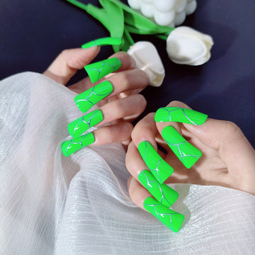 Duckbill-shaped tips