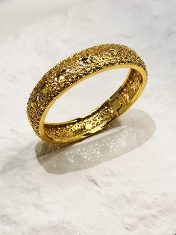 Golden Bloom Lace Bangle SZ10