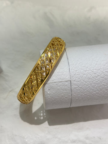 Golden Lattice Bloom Bangle SZ04