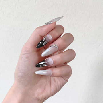 Black and White Gradient