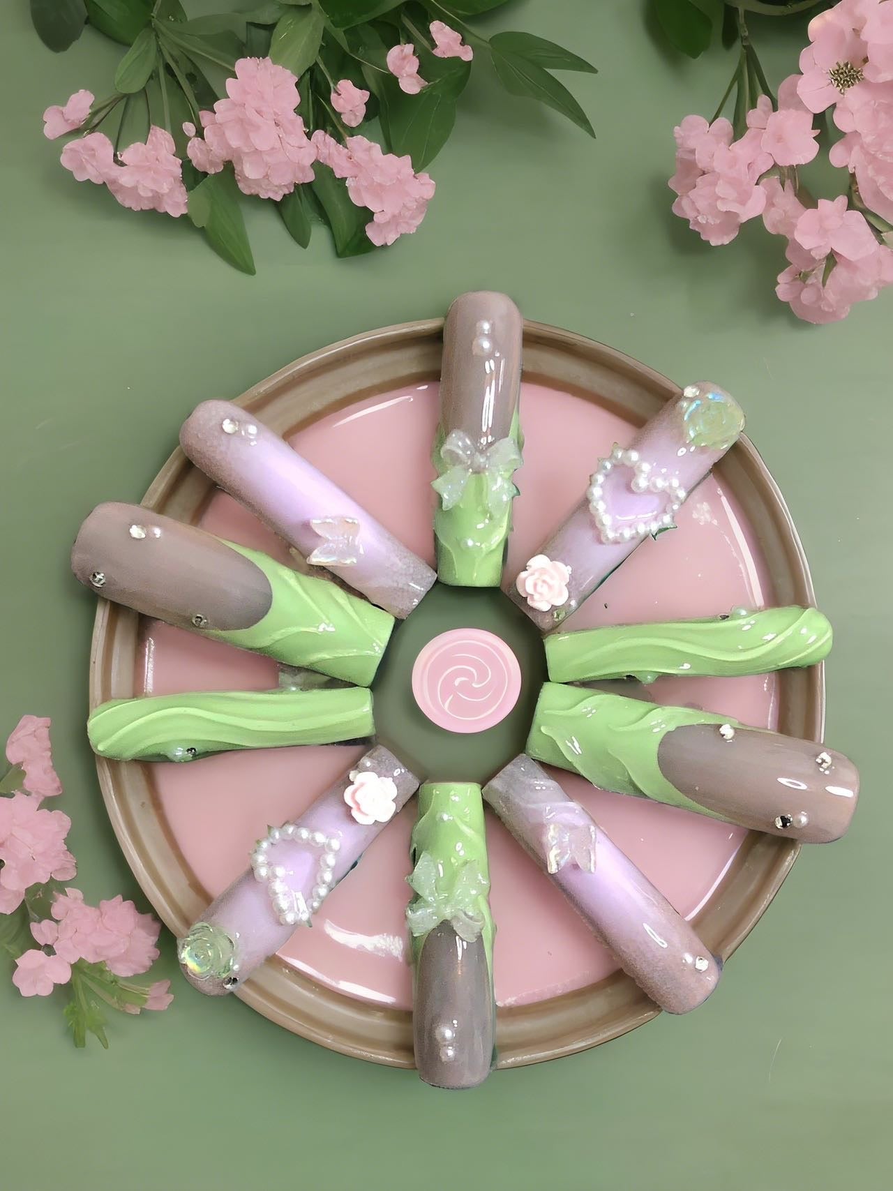 GlamSnap Press-On Nails