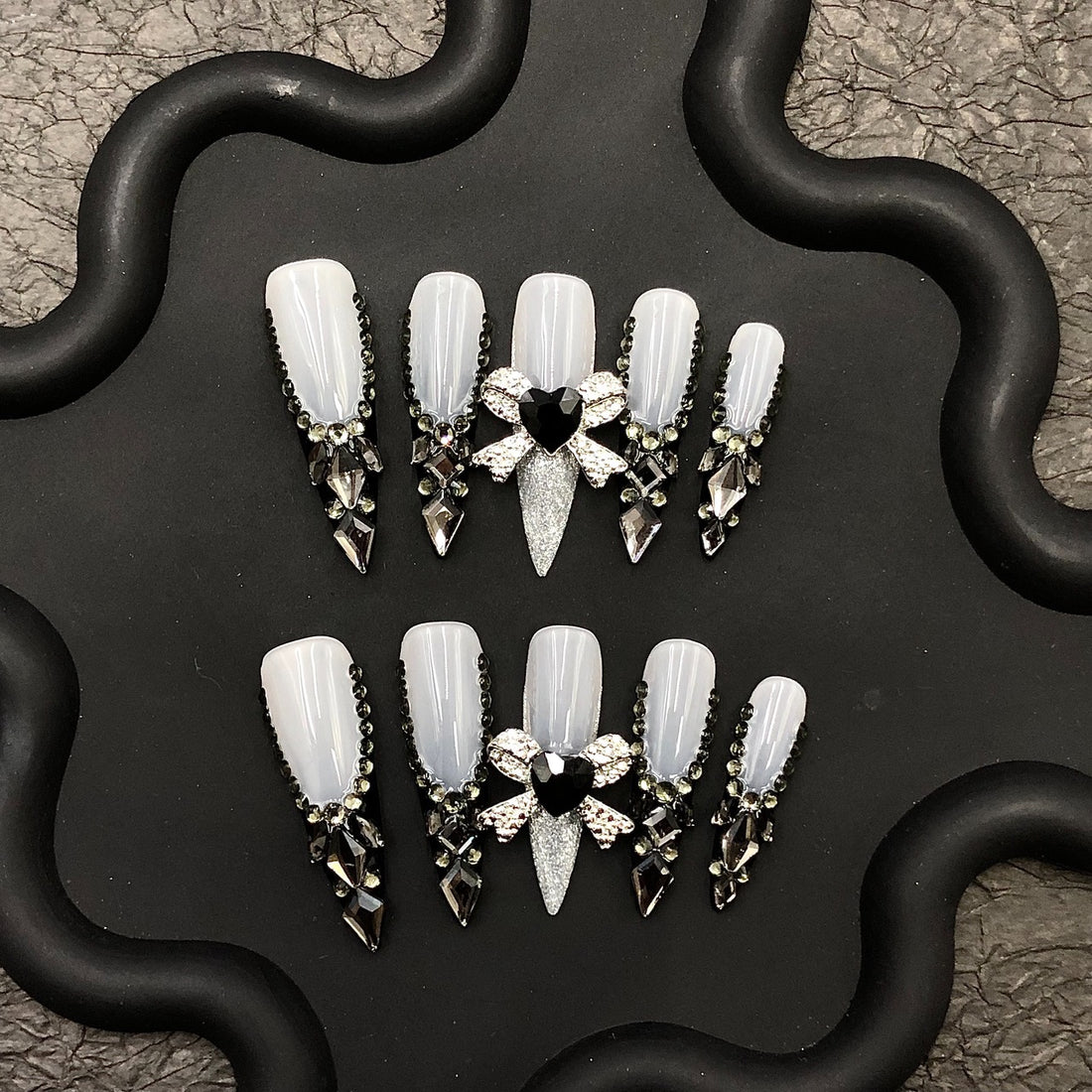 VelvetTouch Press-On Nails