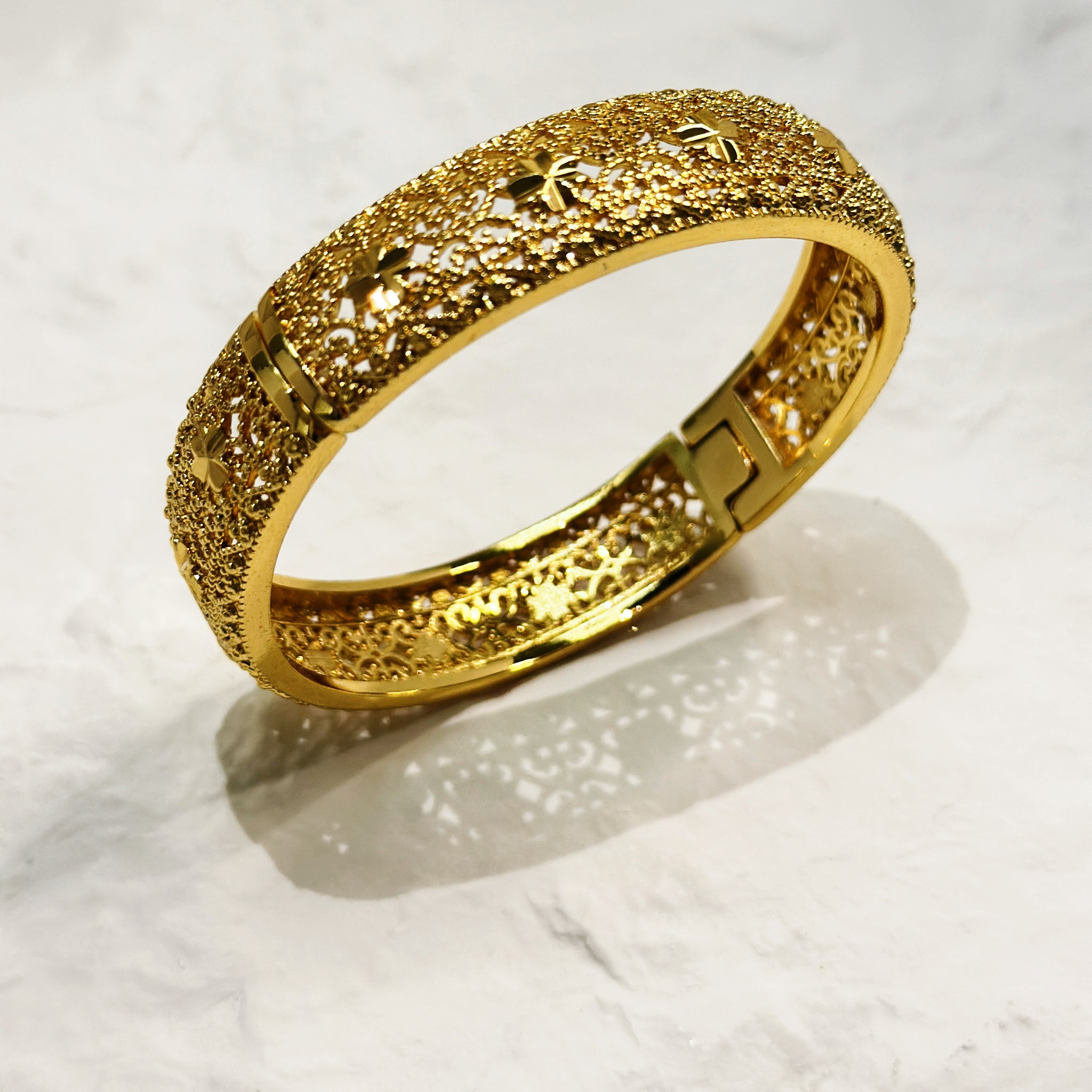 Golden Bloom Lace Bangle SZ10