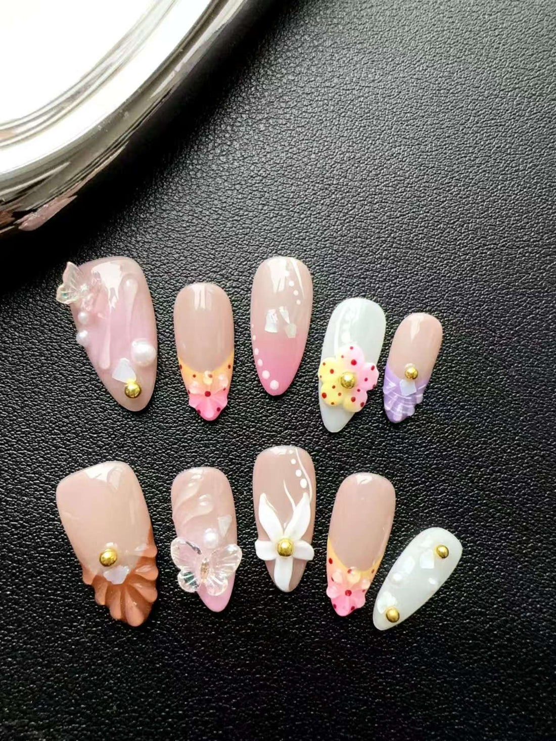 LOVELY BOW – Pink & Bow Design Nails